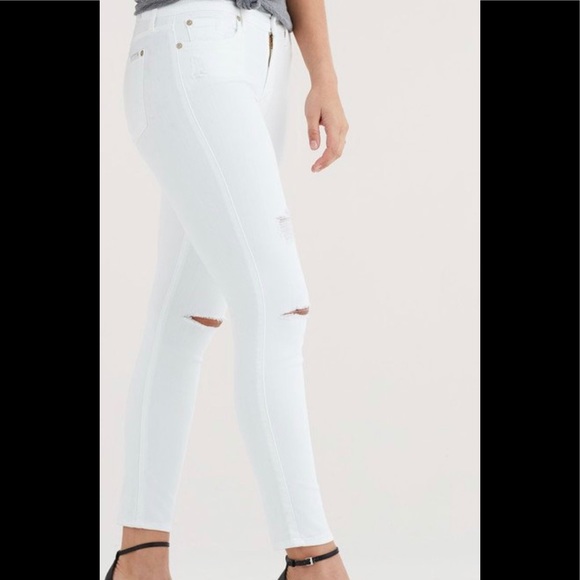 7 for all mankind white jeans